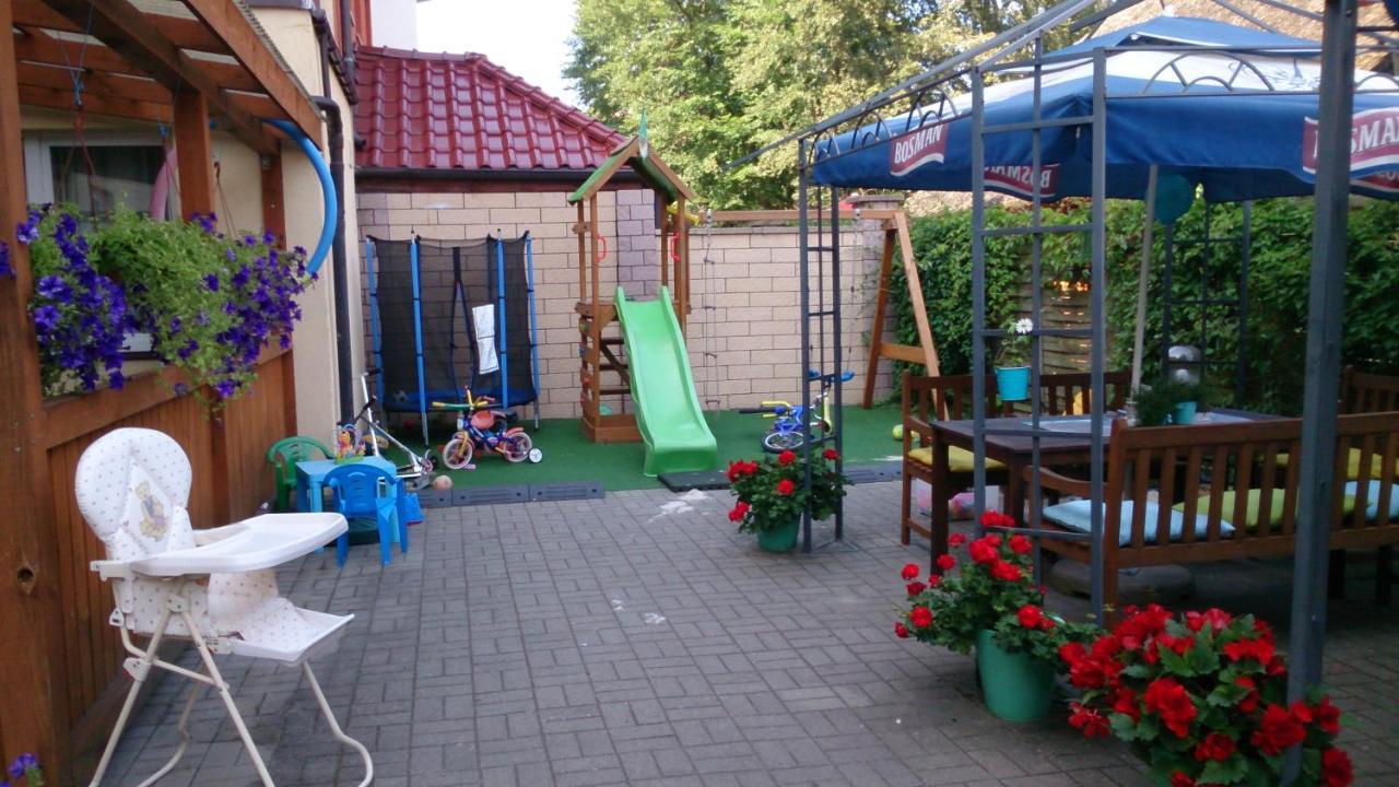 Patio Dom Goscinny Łukęcin Εξωτερικό φωτογραφία